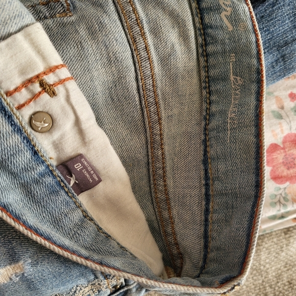 Lot of women's size 10 denim. - Picture 10 of 14